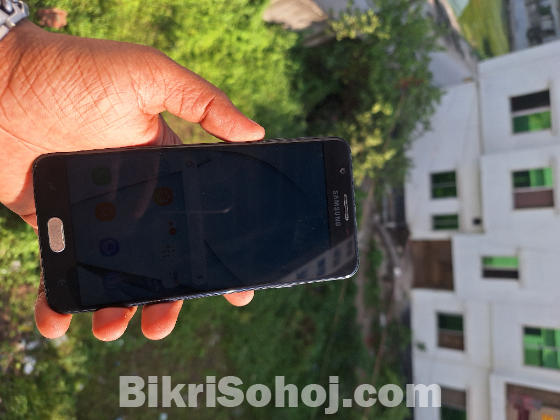 Samsung galaxy J7 prime